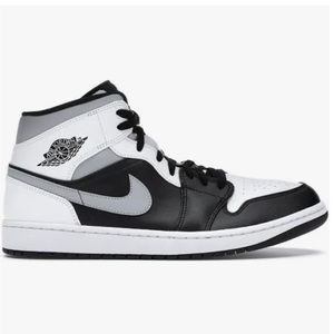 Air Jordan 1MID size 9.5